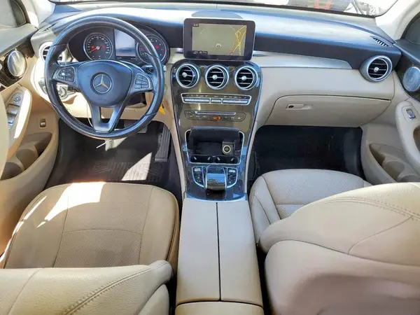 WDC0G4JB6GF016532 2016 MERCEDES-BENZ GLC - Image 8