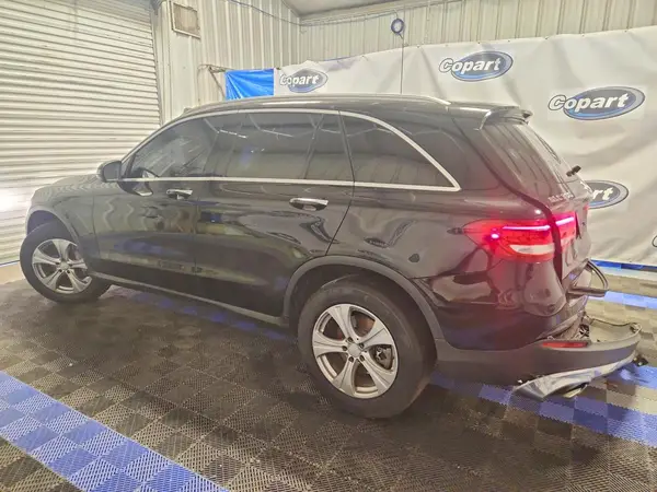 WDC0G4JB6GF016904 2016 MERCEDES-BENZ GLC - Image 2