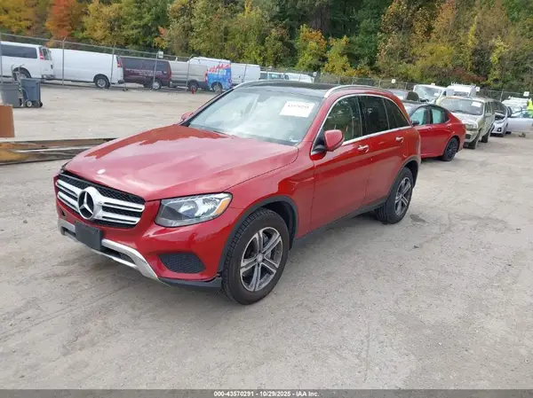 WDC0G4JB6GF048140 2016 MERCEDES-BENZ GLC - Image 2