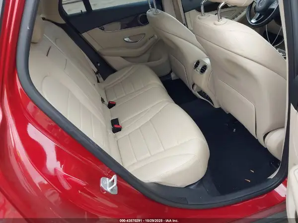 WDC0G4JB6GF048140 2016 MERCEDES-BENZ GLC - Image 8