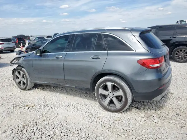 WDC0G4JB6GF058506 2016 MERCEDES-BENZ GLC - Image 2