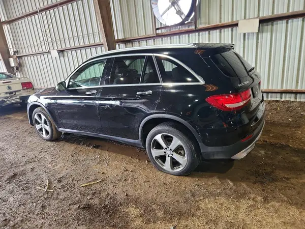 WDC0G4JB6GF078965 2016 MERCEDES-BENZ GLC - Image 2