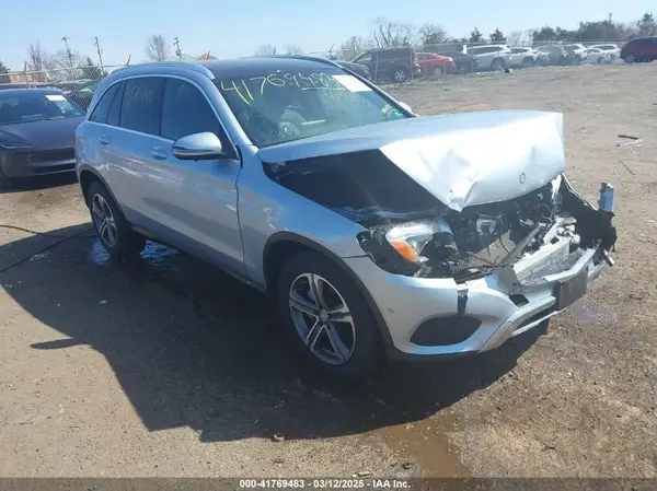 WDC0G4JB6GF096317 2016 MERCEDES-BENZ GLC - Image 1