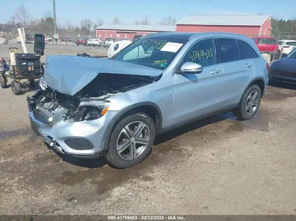 WDC0G4JB6GF096317 2016 MERCEDES-BENZ GLC - Image 2