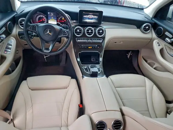 WDC0G4JB6HF120004 2017 MERCEDES-BENZ GLC - Image 8