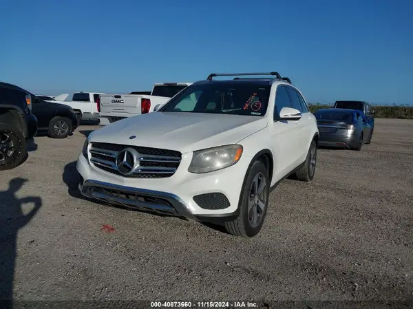 WDC0G4JB6HF127583 2017 MERCEDES-BENZ GLC - Image 2