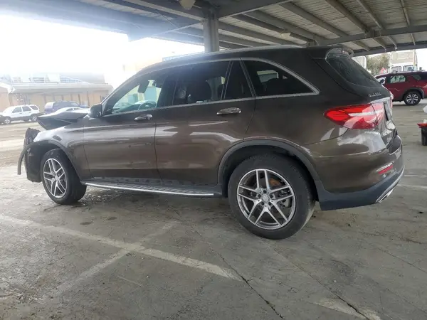 WDC0G4JB6HF128541 2017 MERCEDES-BENZ GLC - Image 2