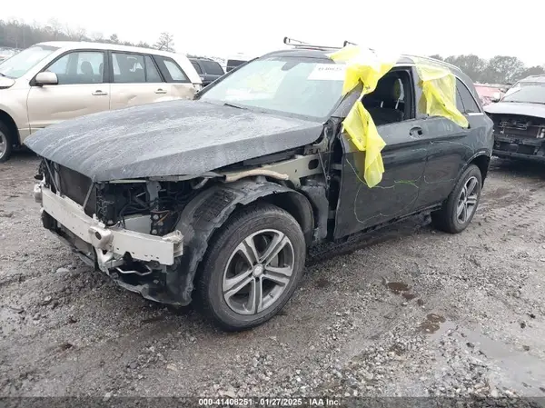 WDC0G4JB6HF192336 2017 MERCEDES-BENZ GLC - Image 2