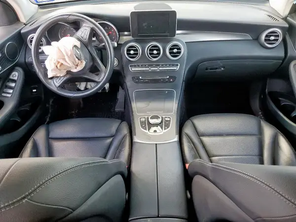 WDC0G4JB6HF200743 2017 MERCEDES-BENZ GLC - Image 8