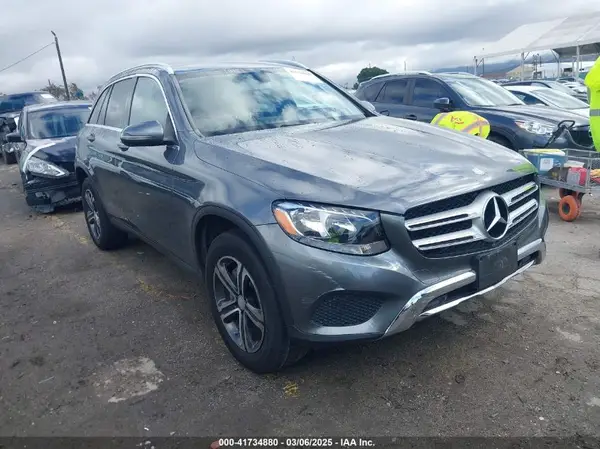 WDC0G4JB6HF202640 2017 MERCEDES-BENZ GLC - Image 1