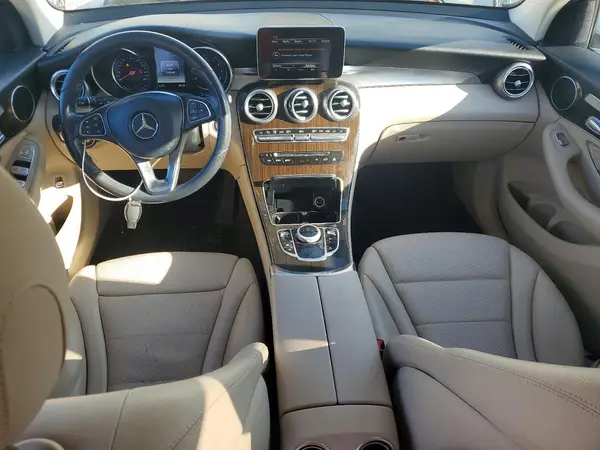 WDC0G4JB6HF215128 2017 MERCEDES-BENZ GLC - Image 8