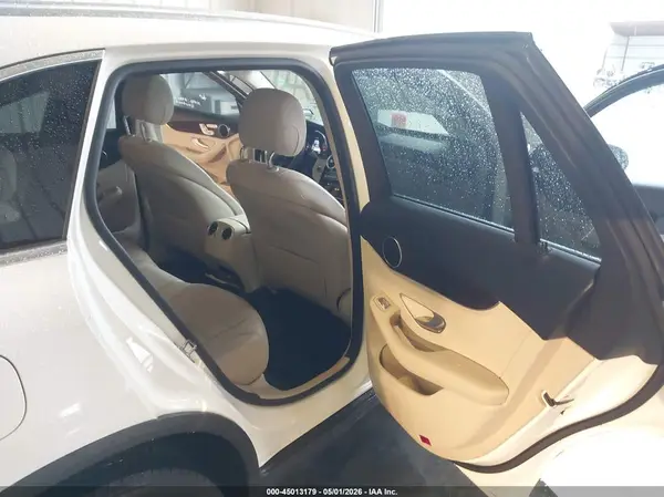 WDC0G4JB6HF279900 2017 MERCEDES-BENZ GLC - Image 8