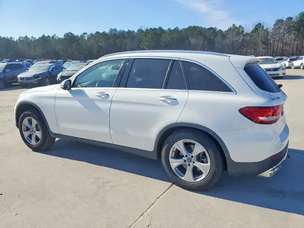 WDC0G4JB6JV016396 2018 MERCEDES-BENZ GLC - Image 2