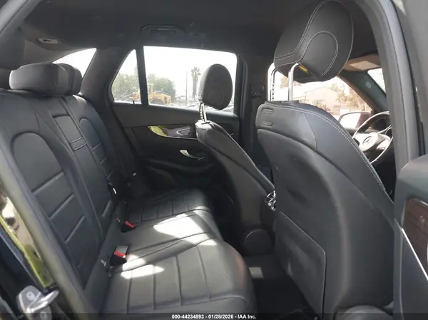 WDC0G4JB6JV035448 2018 MERCEDES-BENZ GLC - Image 8