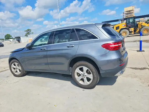 WDC0G4JB6JV036535 2018 MERCEDES-BENZ GLC - Image 2