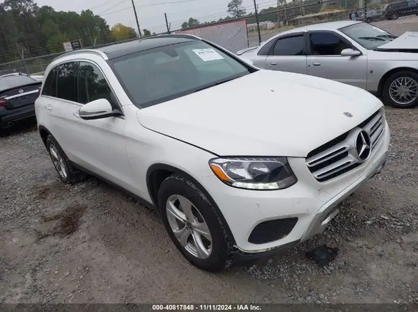 WDC0G4JB6JV039502 2018 MERCEDES-BENZ GLC - Image 1