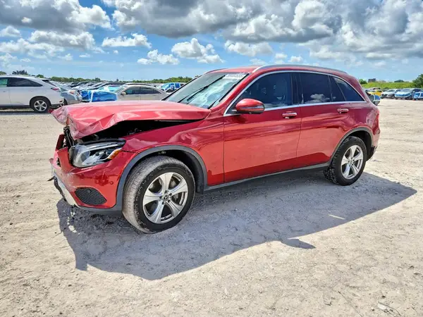 WDC0G4JB6JV057630 2018 MERCEDES-BENZ GLC - Image 1