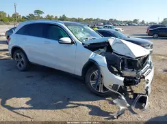 WDC0G4JB6JV066876 2018 MERCEDES-BENZ GLC