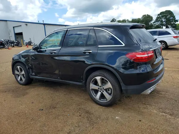WDC0G4JB6JV078512 2018 MERCEDES-BENZ GLC - Image 2