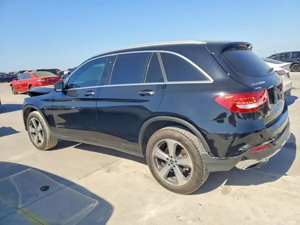 WDC0G4JB6JV079787 2018 MERCEDES-BENZ GLC - Image 2
