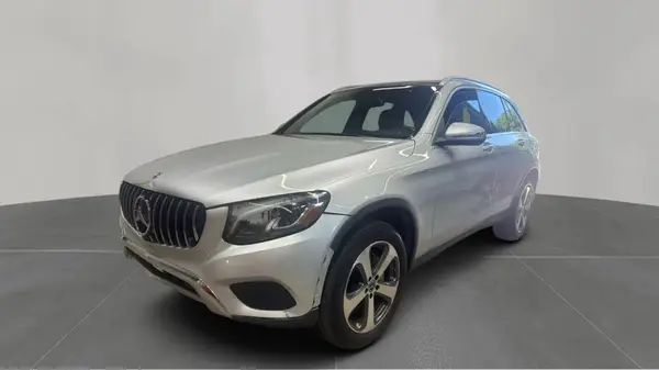 WDC0G4JB6JV084648 2018 MERCEDES-BENZ GLC - Image 2