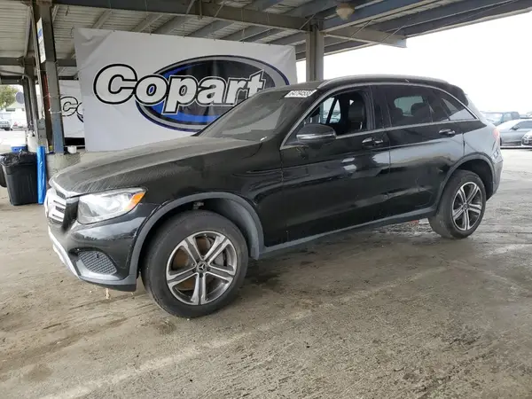 WDC0G4JB6JV101142 2018 MERCEDES-BENZ GLC - Image 1