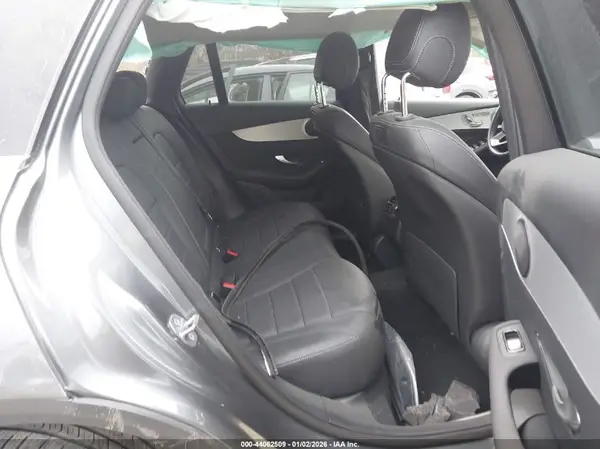WDC0G4JB6K1001048 2019 MERCEDES-BENZ GLC - Image 8