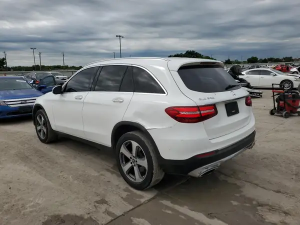 WDC0G4JB6KF506798 2019 MERCEDES-BENZ GLC - Image 2