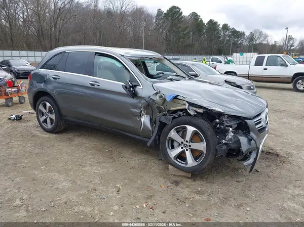 WDC0G4JB6KF574065 2019 MERCEDES-BENZ GLC - Image 1