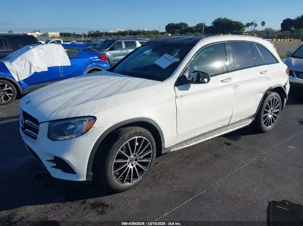 WDC0G4JB6KF591772 2019 MERCEDES-BENZ GLC - Image 2