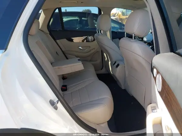 WDC0G4JB6KV121036 2019 MERCEDES-BENZ GLC - Image 8