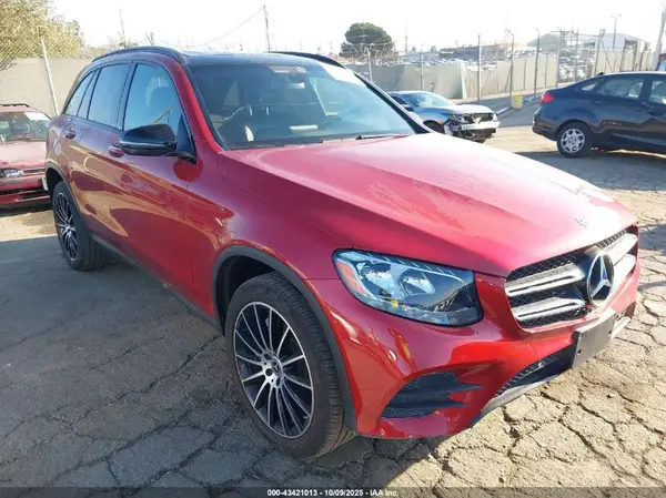 WDC0G4JB6KV121361 2019 MERCEDES-BENZ GLC - Image 1