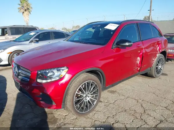 WDC0G4JB6KV121361 2019 MERCEDES-BENZ GLC - Image 2