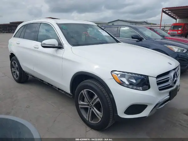 WDC0G4JB6KV128066 2019 MERCEDES-BENZ GLC - Image 1