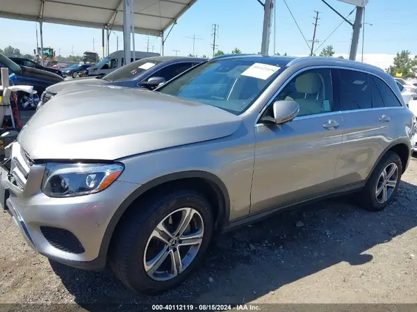 WDC0G4JB6KV146728 2019 MERCEDES-BENZ GLC - Image 2
