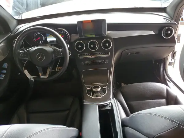 WDC0G4JB6KV150875 2019 MERCEDES-BENZ GLC - Image 8
