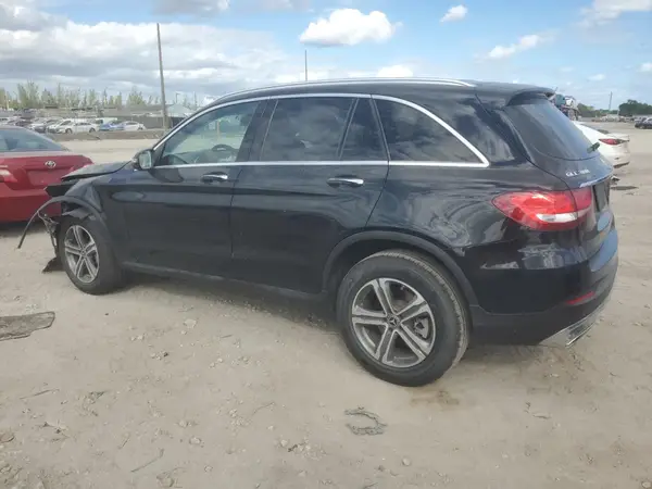 WDC0G4JB6KV151976 2019 MERCEDES-BENZ GLC - Image 2