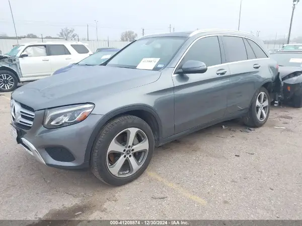 WDC0G4JB6KV161620 2019 MERCEDES-BENZ GLC - Image 2