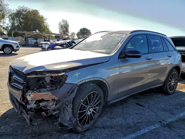 WDC0G4JB6KV169541 2019 MERCEDES-BENZ GLC - Image 1