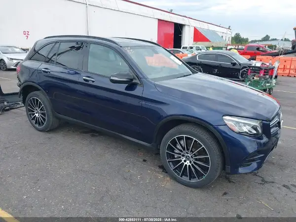 WDC0G4JB6KV171175 2019 MERCEDES-BENZ GLC - Image 1