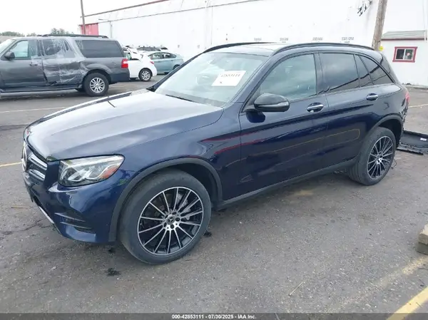 WDC0G4JB6KV171175 2019 MERCEDES-BENZ GLC - Image 2