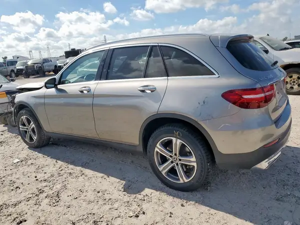 WDC0G4JB6KV181737 2019 MERCEDES-BENZ GLC - Image 2