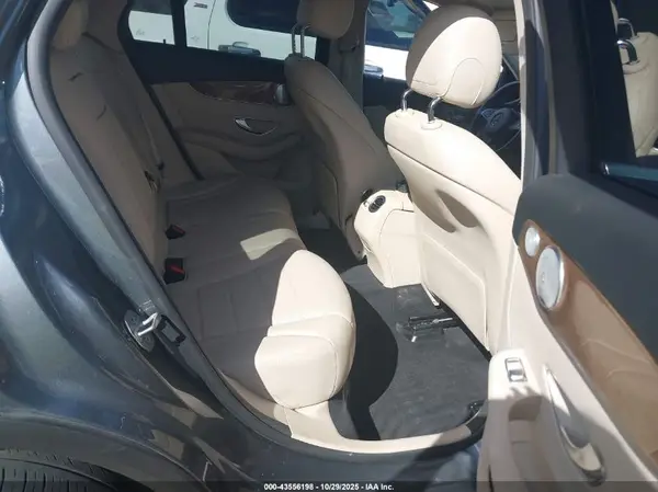 WDC0G4JB6KV185349 2019 MERCEDES-BENZ GLC - Image 8