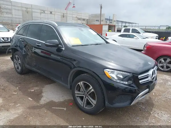 WDC0G4JB6KV185786 2019 MERCEDES-BENZ GLC - Image 1