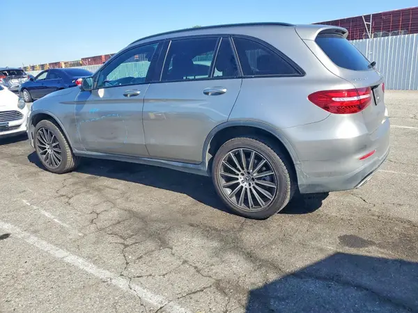 WDC0G4JB6KV188302 2019 MERCEDES-BENZ GLC - Image 2