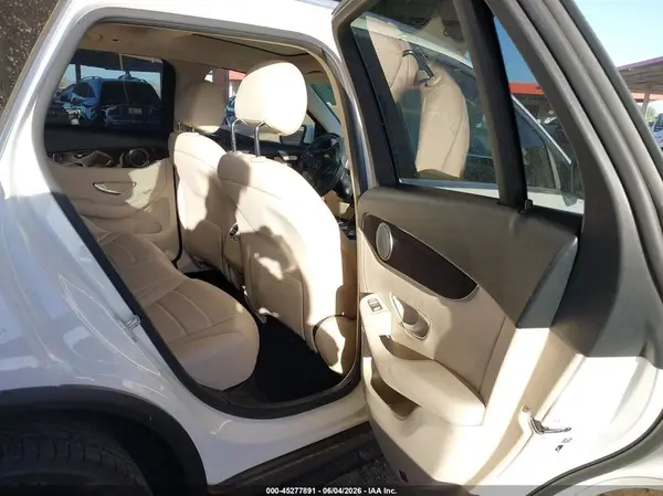 WDC0G4JB7GF042556 2016 MERCEDES-BENZ GLC - Image 8