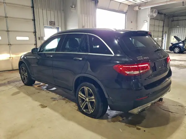 WDC0G4JB7GF069501 2016 MERCEDES-BENZ GLC - Image 2