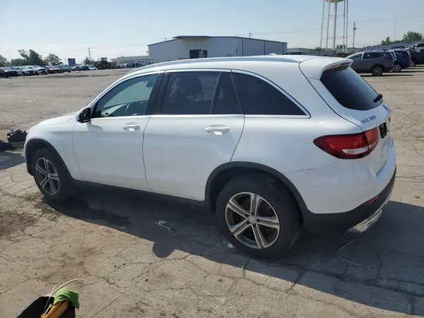 WDC0G4JB7GF070342 2016 MERCEDES-BENZ GLC - Image 2