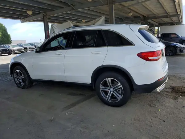 WDC0G4JB7HF124837 2017 MERCEDES-BENZ GLC - Image 2