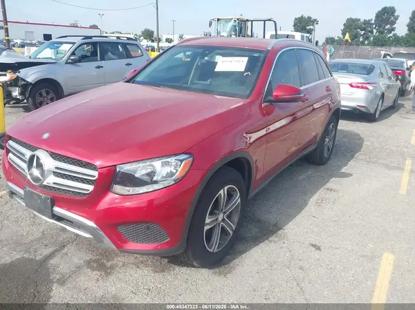 WDC0G4JB7HF132484 2017 MERCEDES-BENZ GLC - Image 2